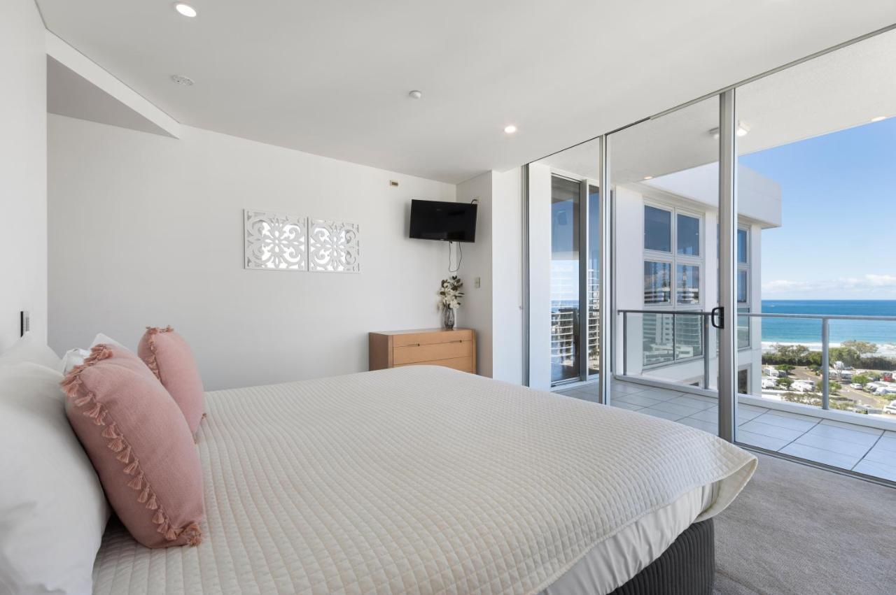 Silver Sea On Sixth Resort Maroochydore Exteriör bild
