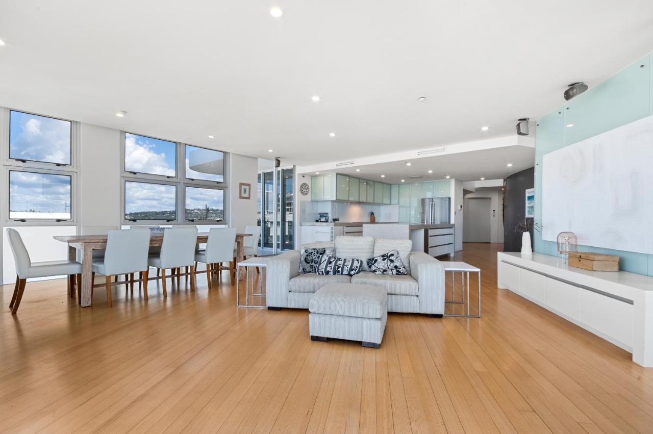 Silver Sea On Sixth Resort Maroochydore Exteriör bild