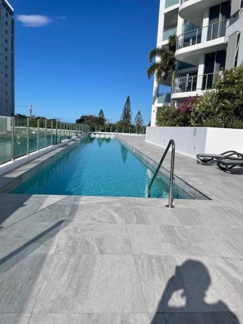 Silver Sea On Sixth Resort Maroochydore Exteriör bild