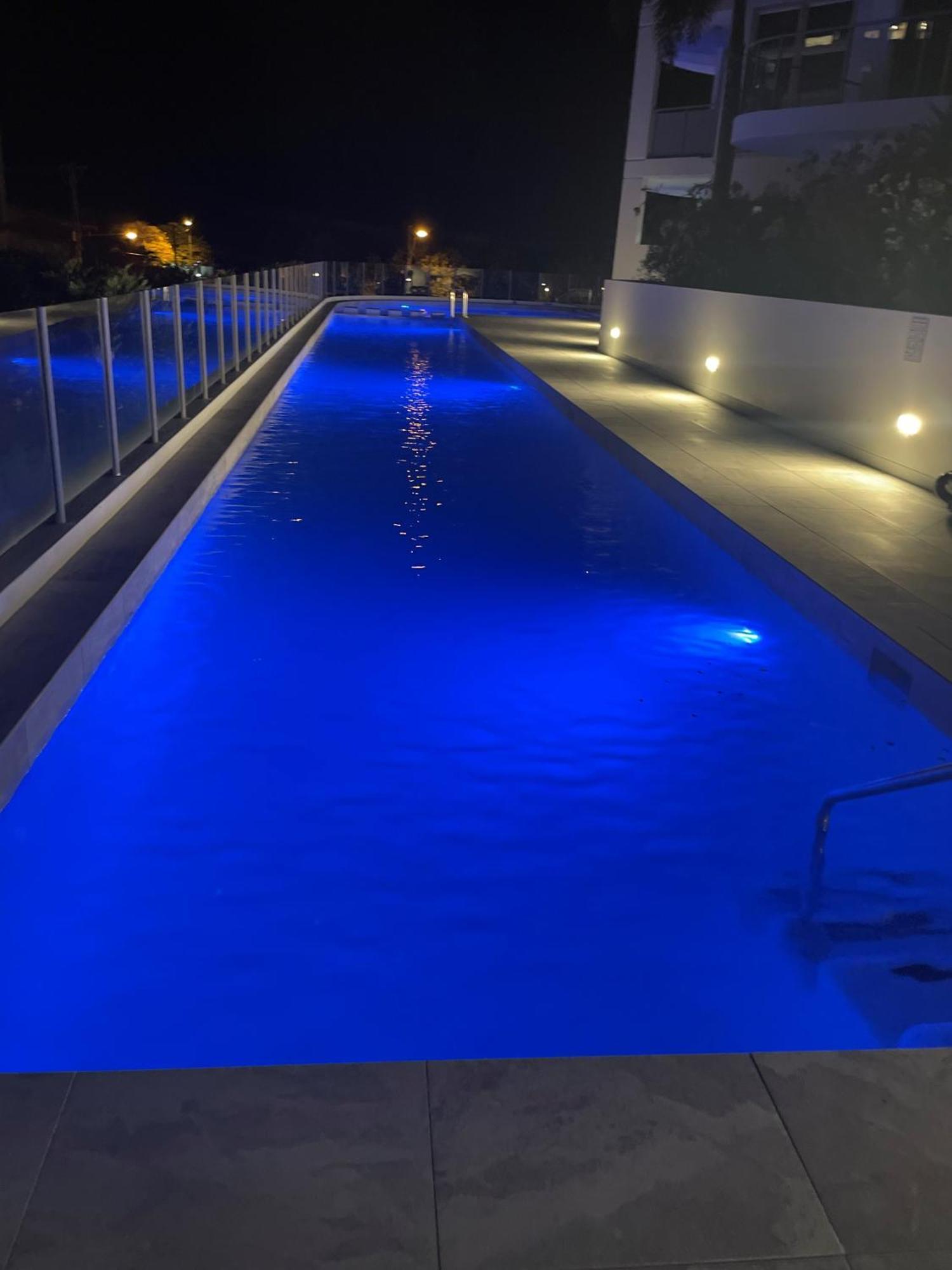 Silver Sea On Sixth Resort Maroochydore Exteriör bild
