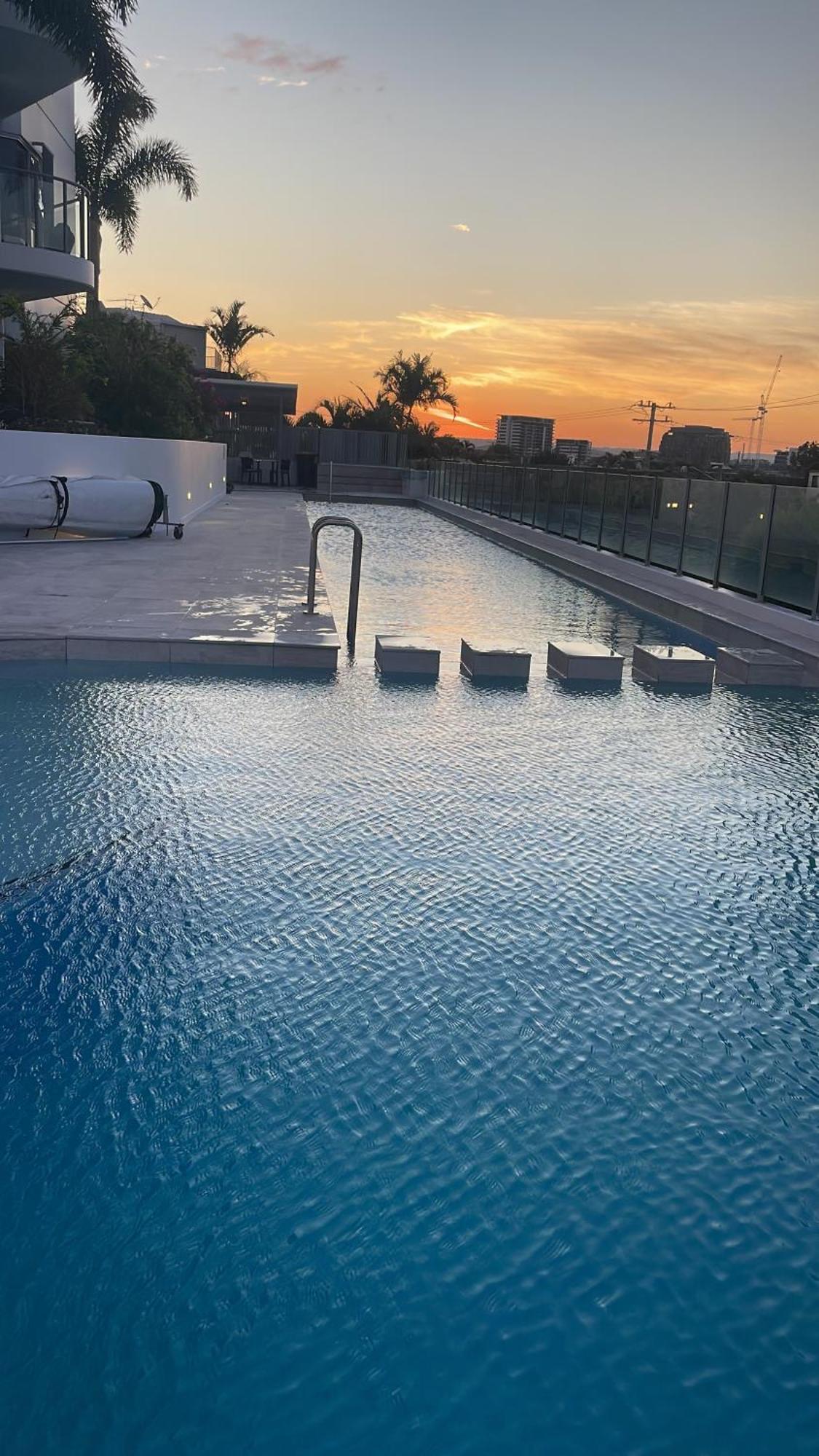 Silver Sea On Sixth Resort Maroochydore Exteriör bild
